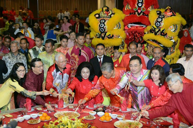 perayaan tahun baru cina