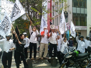 konvoi-jlntunkuabdurrahman